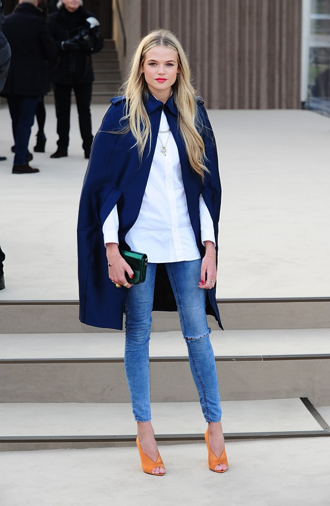 Burberry Prorsum Arrivals - London Fashion Week 2013